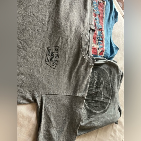 Vans off the wall short sleeve tee bundle - Picture 9 of 9